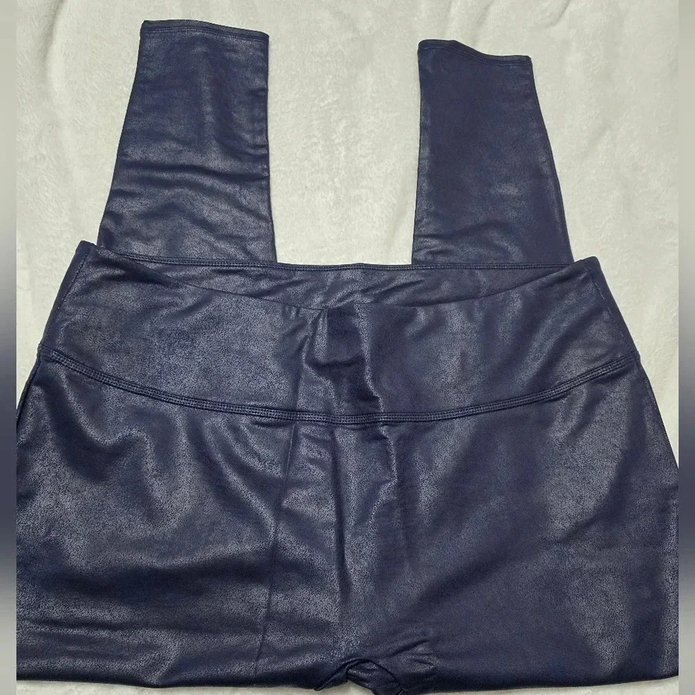 All Worthy by Hunter McGrady Navy Blue Coated High Rise Leggings, Size 2X, EUC! - Picture 2 of 7